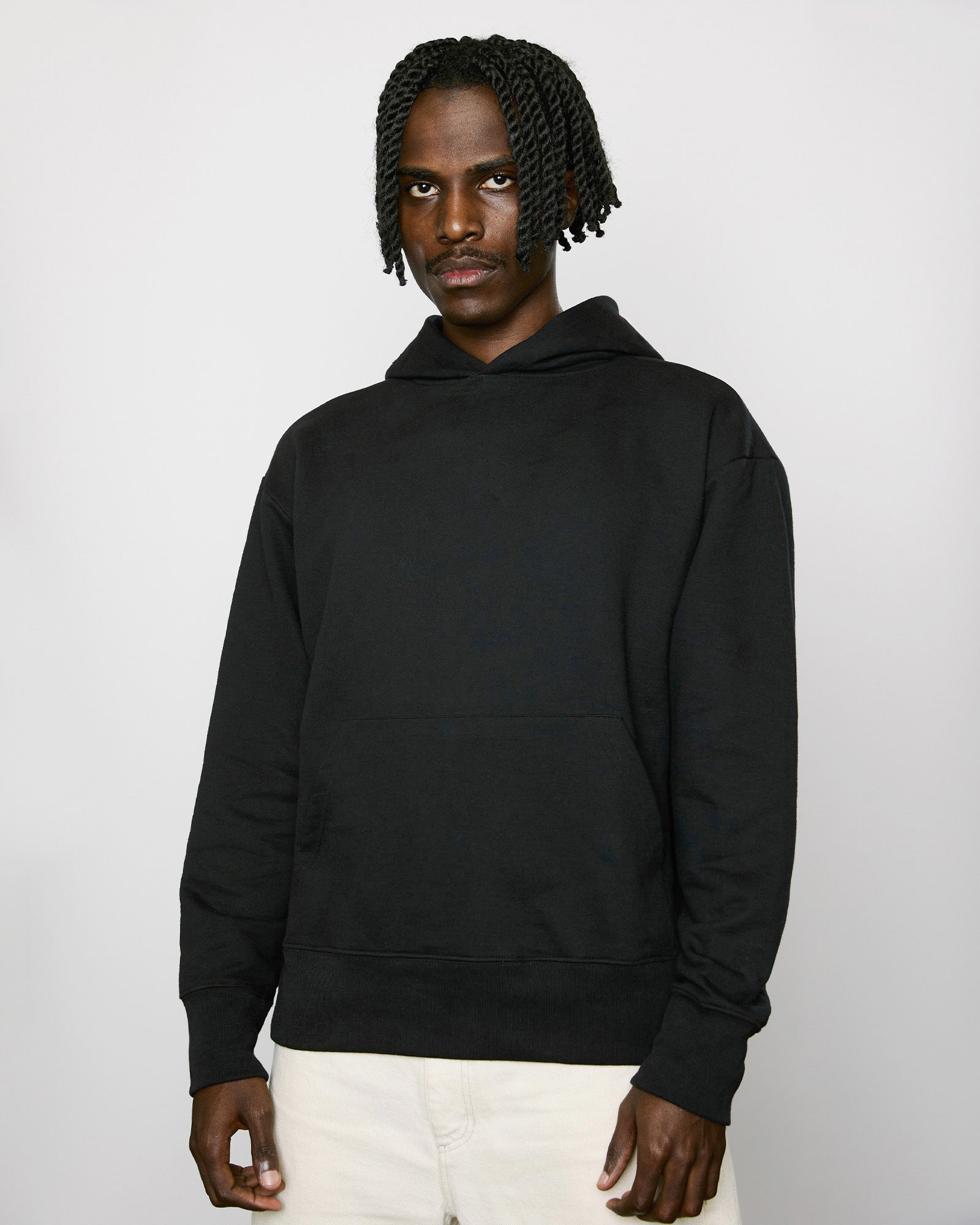 Moletom Capuz Kiji - Preto