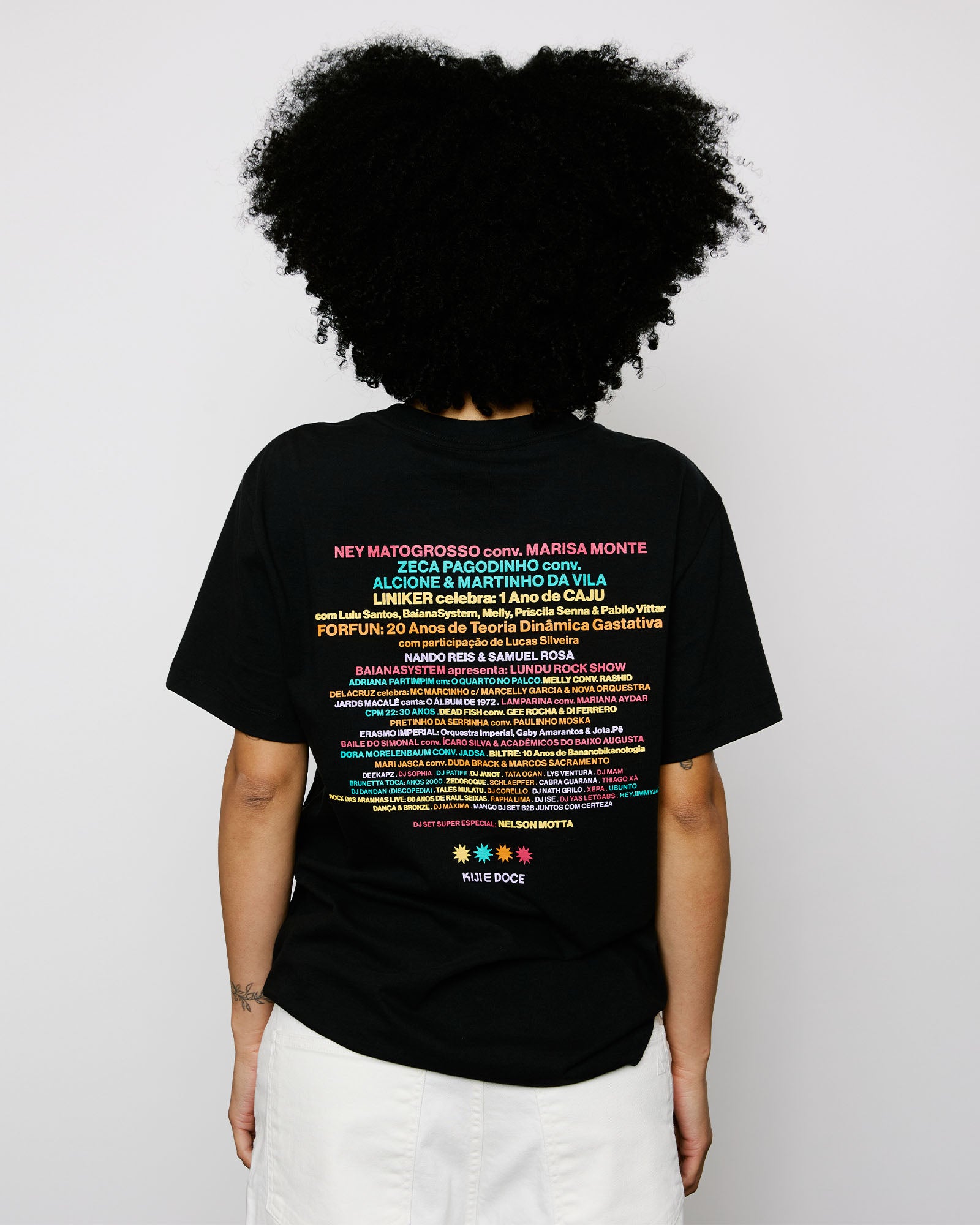 T-Shirt Classic Kiji x Doce Maravilha Lineup – Preto