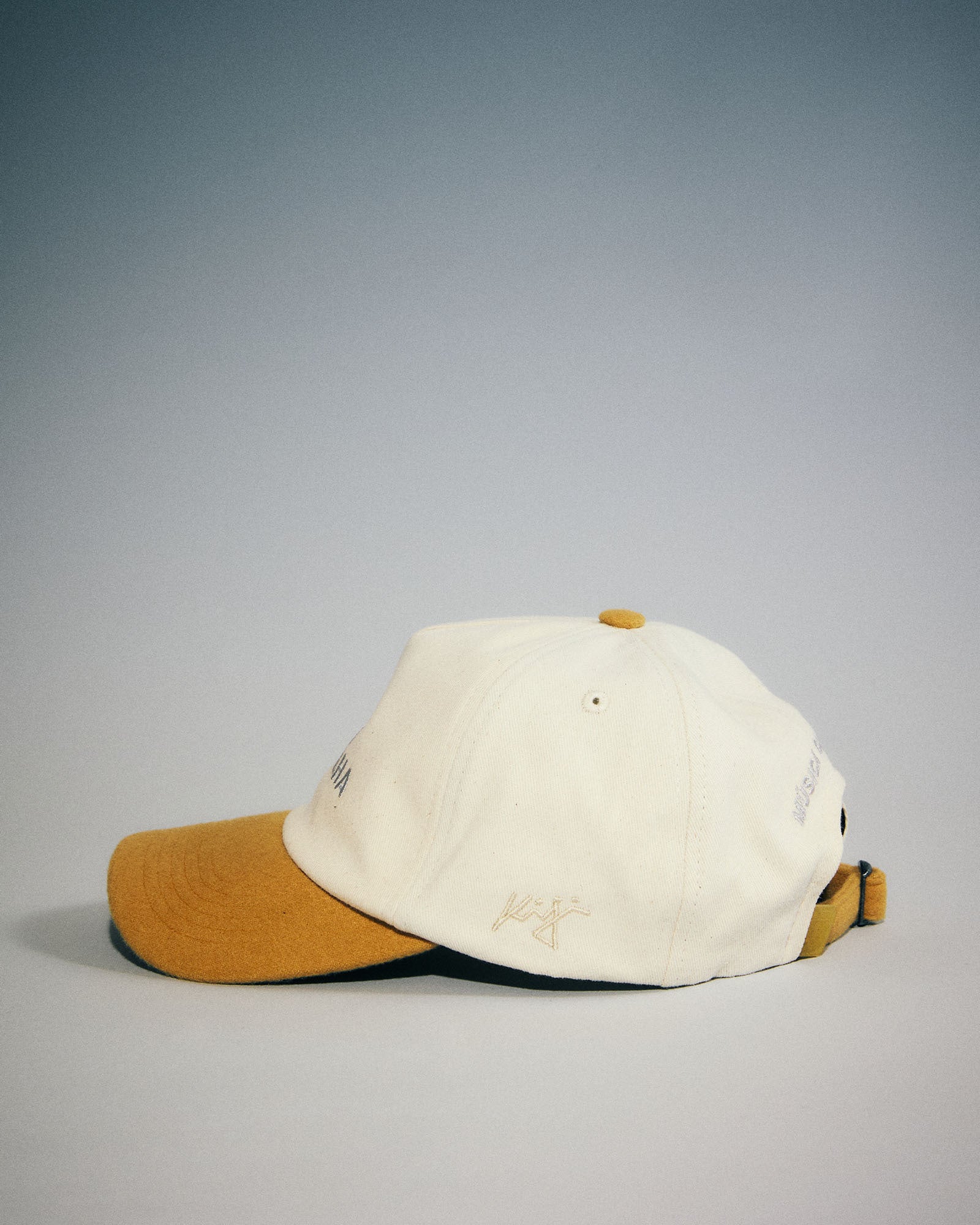 Boné Dad Kiji x Doce Maravilha – Off White