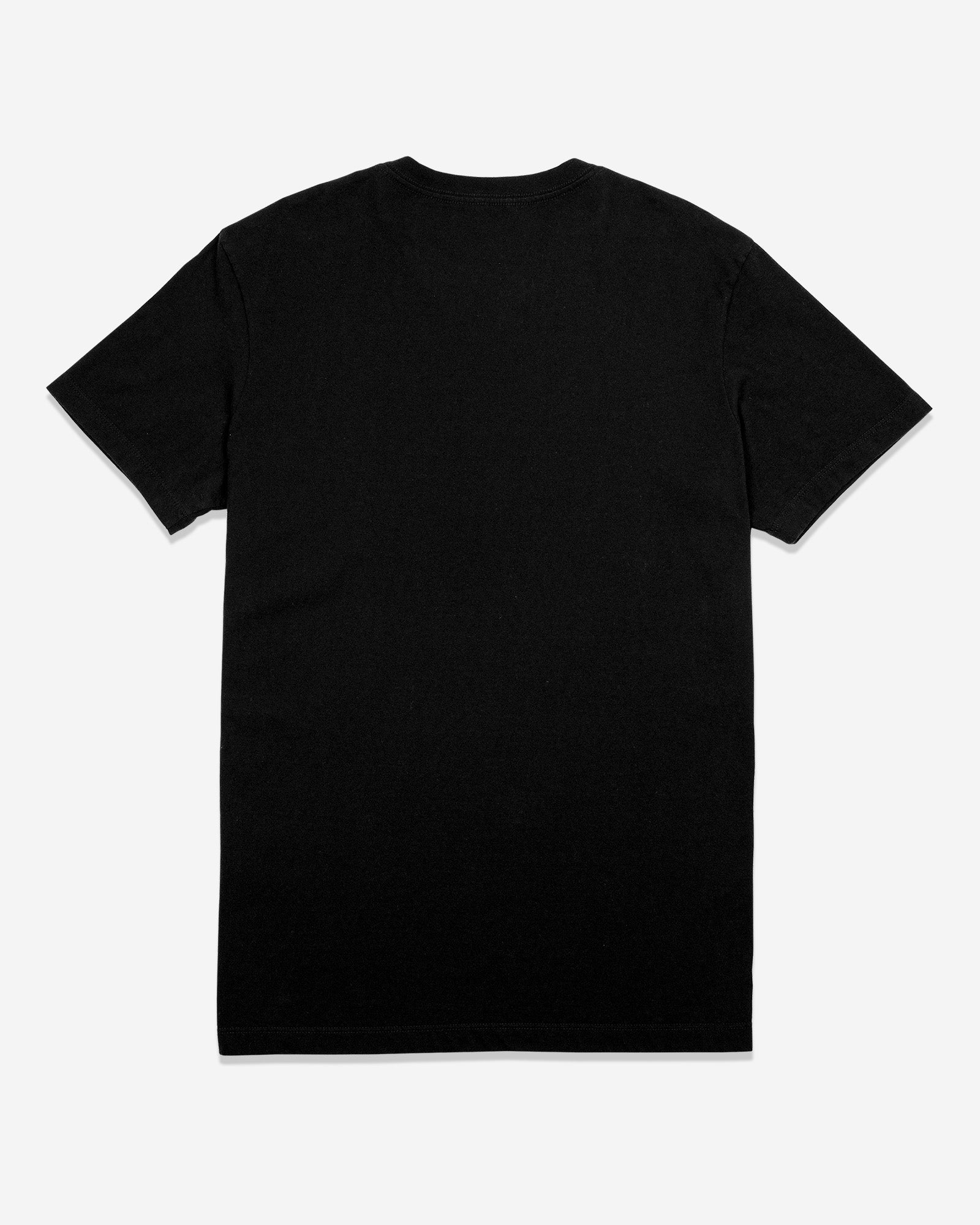 Camiseta básica Kiji 100% algodão na cor preta vista de costas