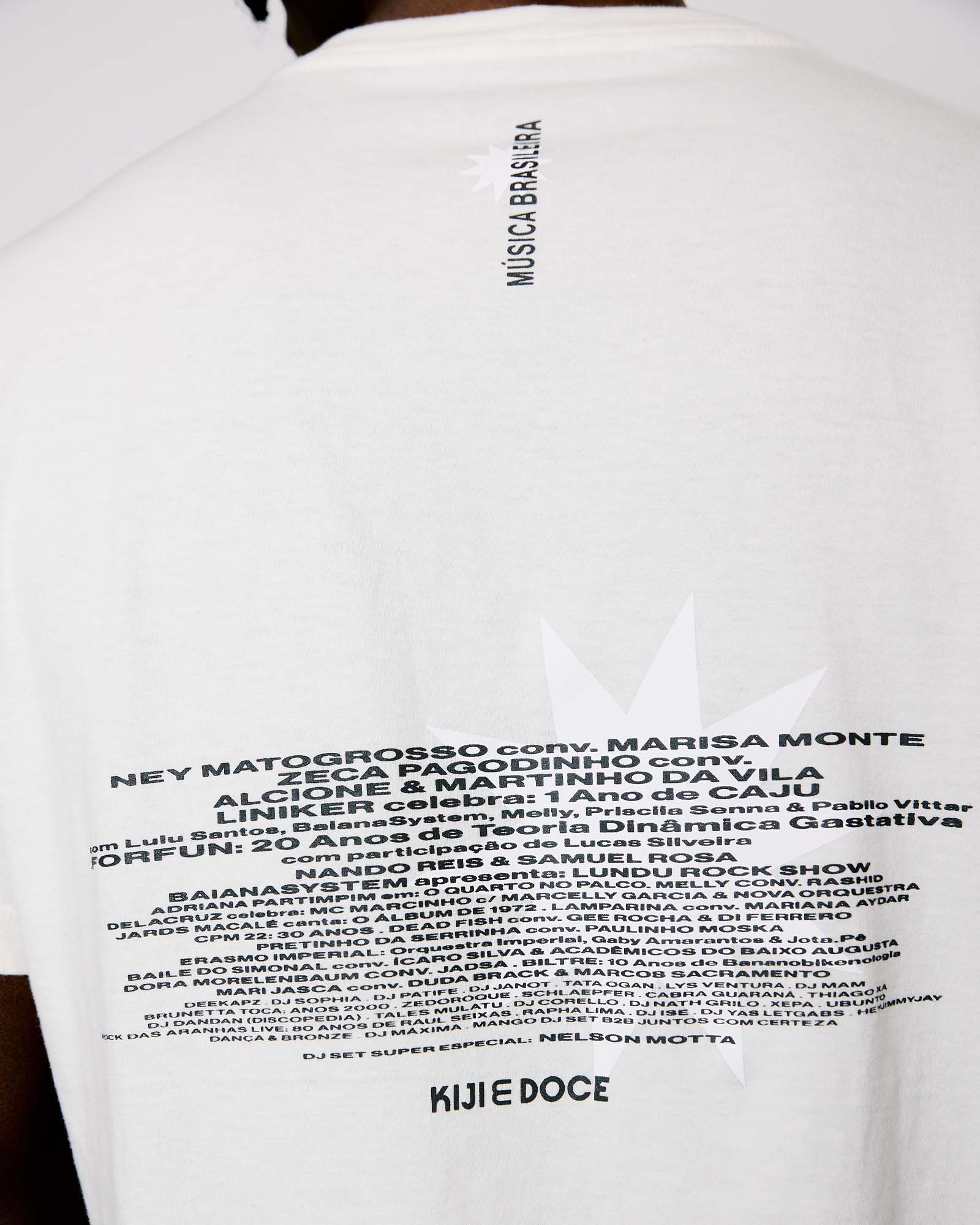 T-Shirt Classic Kiji x Doce Estrela DM – Off White