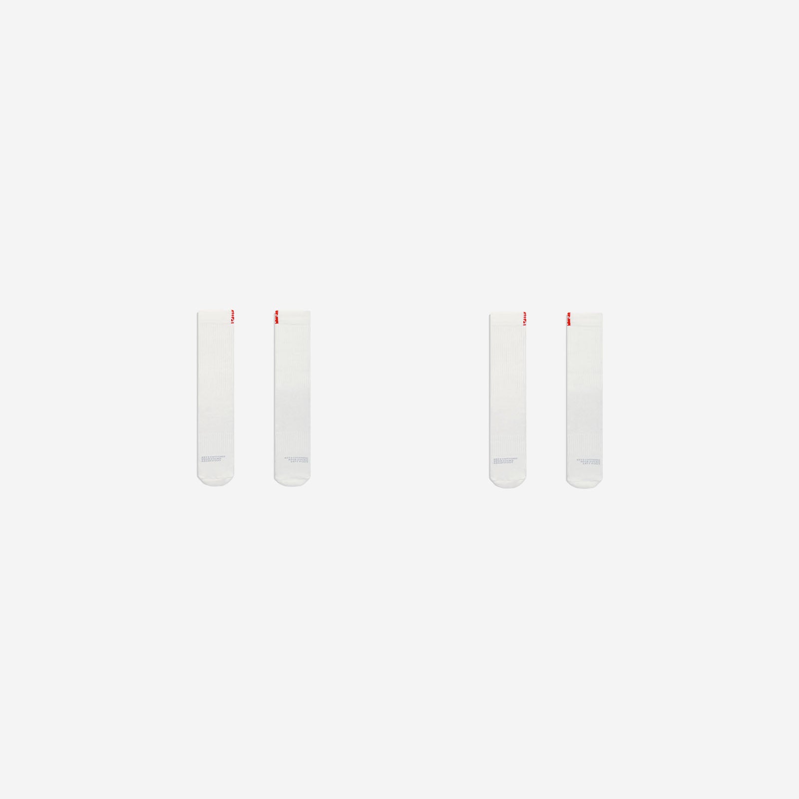 Kiji Kits e Combos Pack 2 meias flag na cor off white.